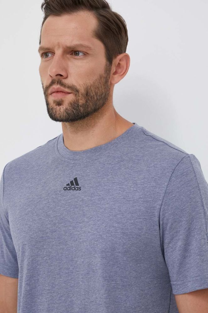 Футболка adidas чоловічий меланж колір блакитний