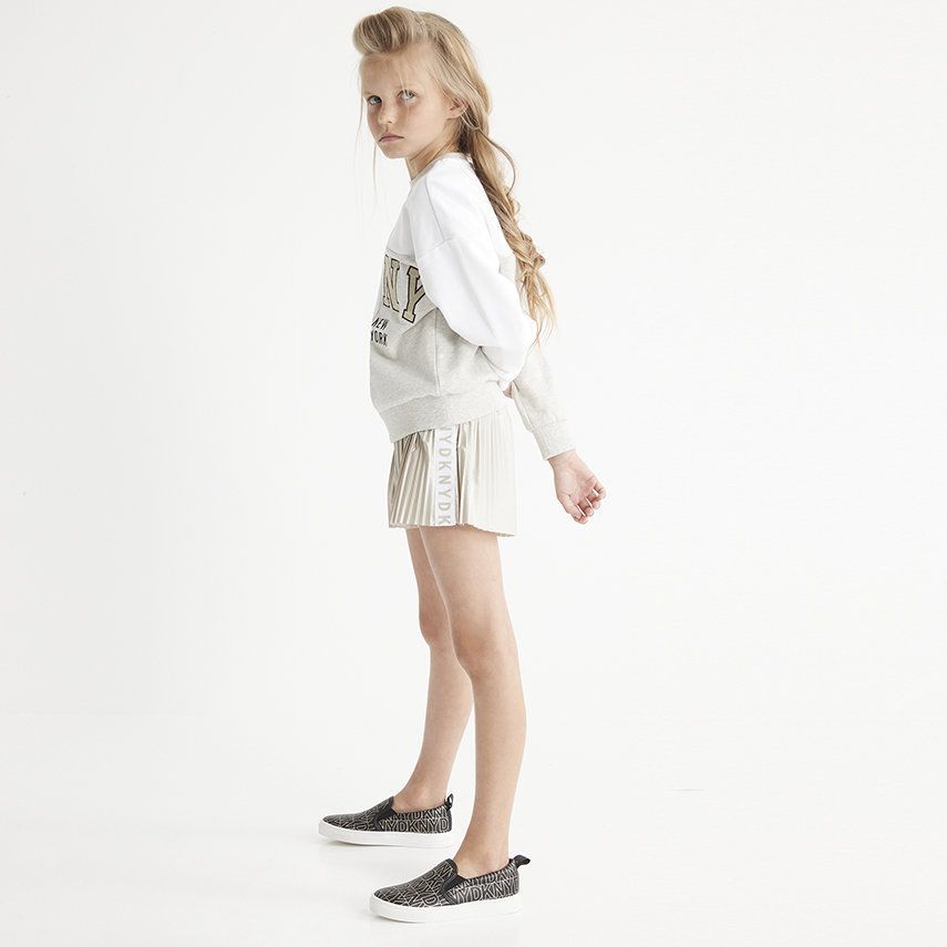 Дитячі шорти Dkny колір золотий з аплікацією регульована талія