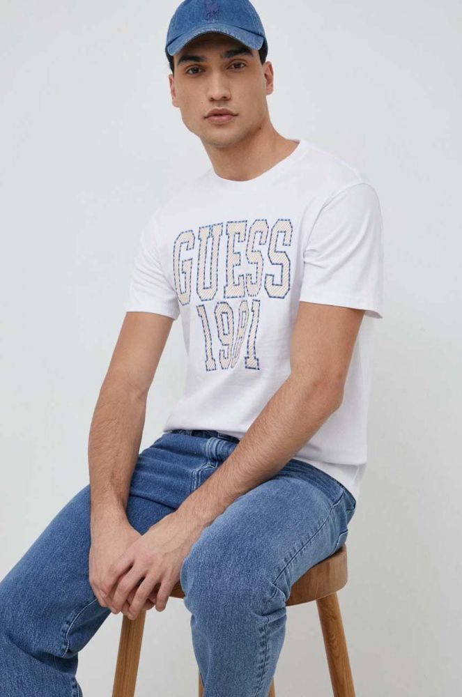 Бавовняна футболка Guess колір білий з аплікацією (2955702)