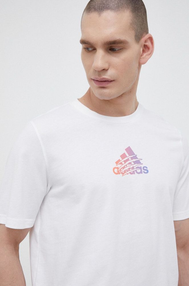 Бавовняна футболка adidas колір білий з принтом (3148878)
